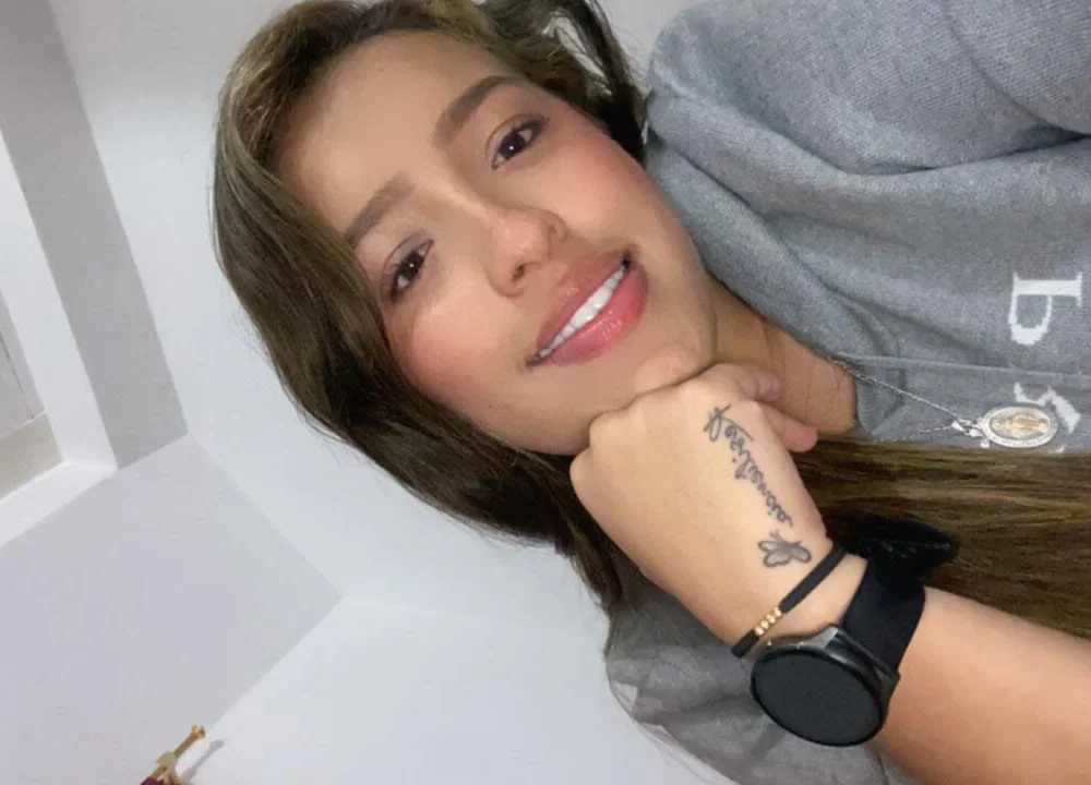 Melissa_Fiore offline chatrum