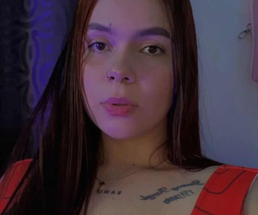 mianaughty2209's Offline XXX Chat