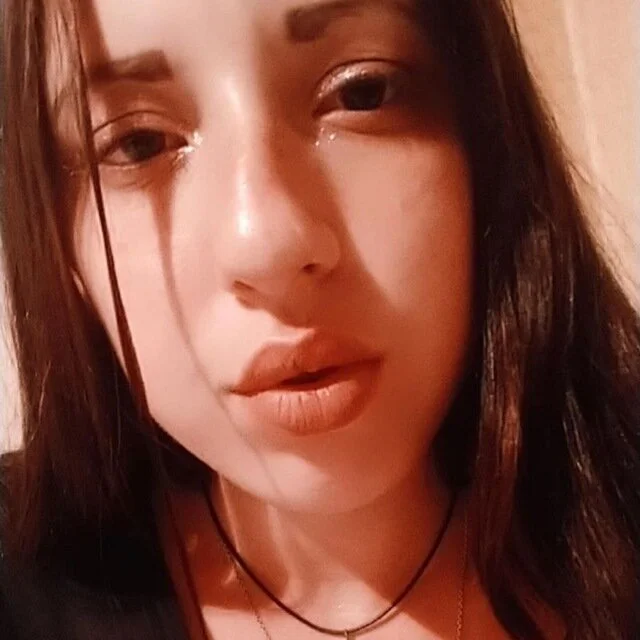 Malaya_Meow's Offline XXX Chat