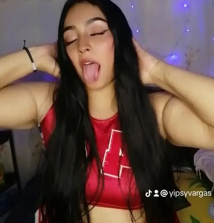 Chat XXX offline de Renatta_Sweet