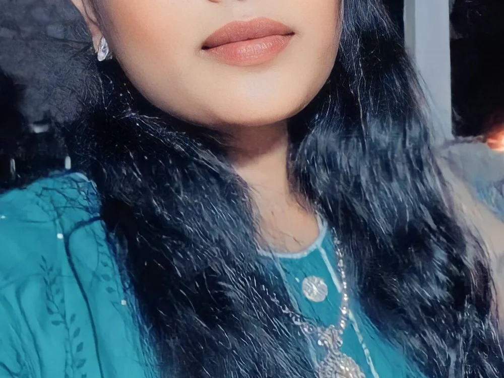 Preethi225's Offline Chat Room