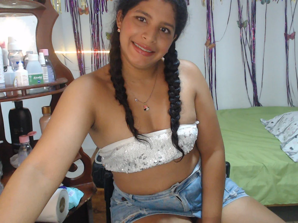 sexyhot20xxx's Offline XXX Chat