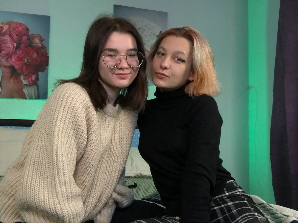 EmilyHancock's Offline XXX Chat