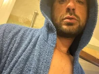 pisellonedoro26's webcam live show
