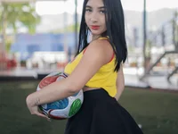 Caroline_Millerr Chat XXX in diretta