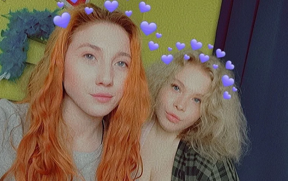 AndreaTiffany's Offline XXX Chat
