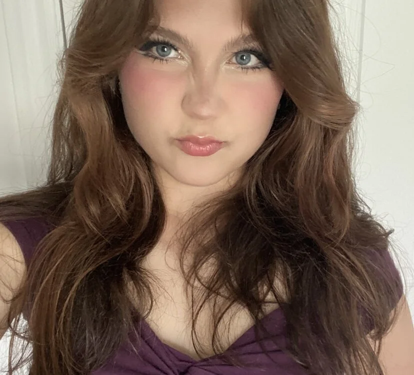 StephanieFalcon offline chatrum