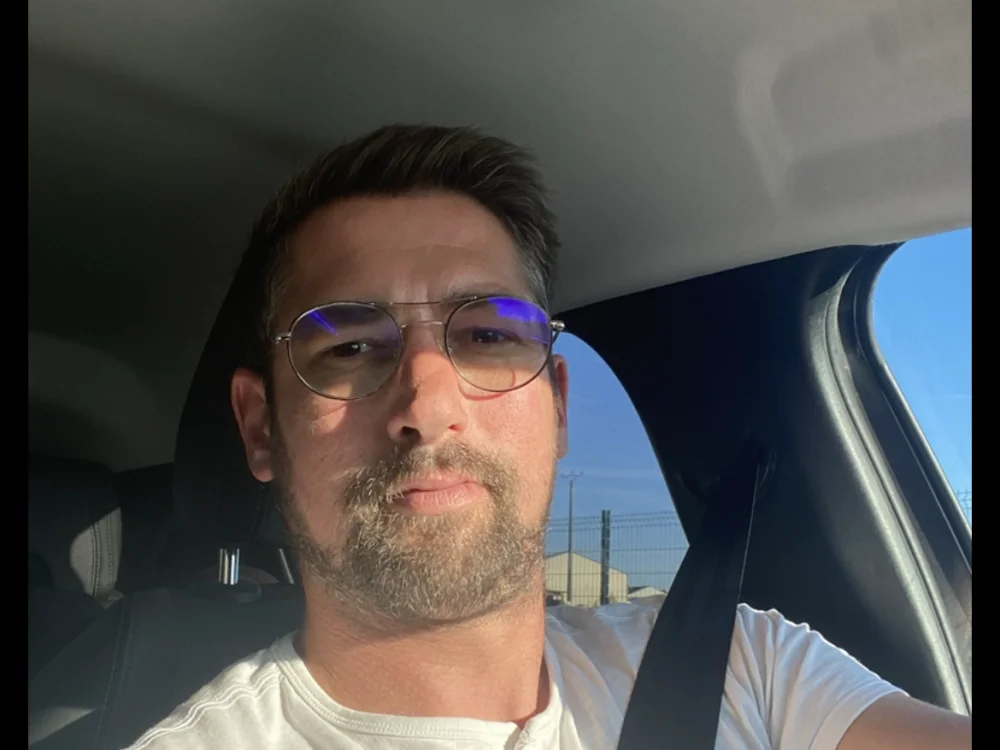 vinzz49のオフラインXXXチャット