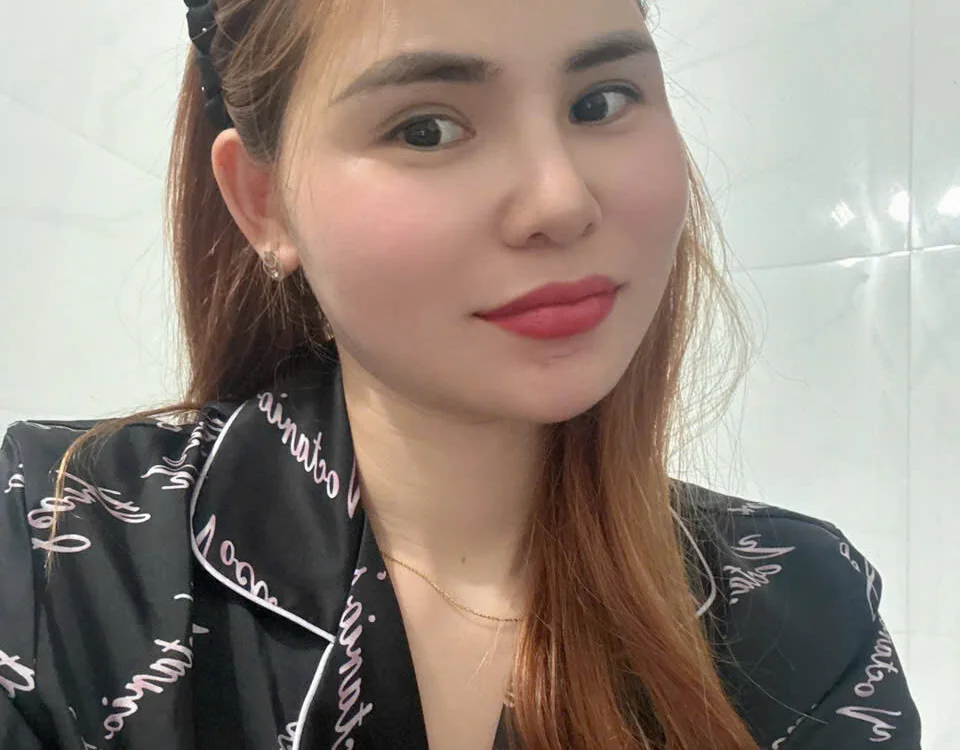 Nea_mu Chat XXX Ngoại tuyến