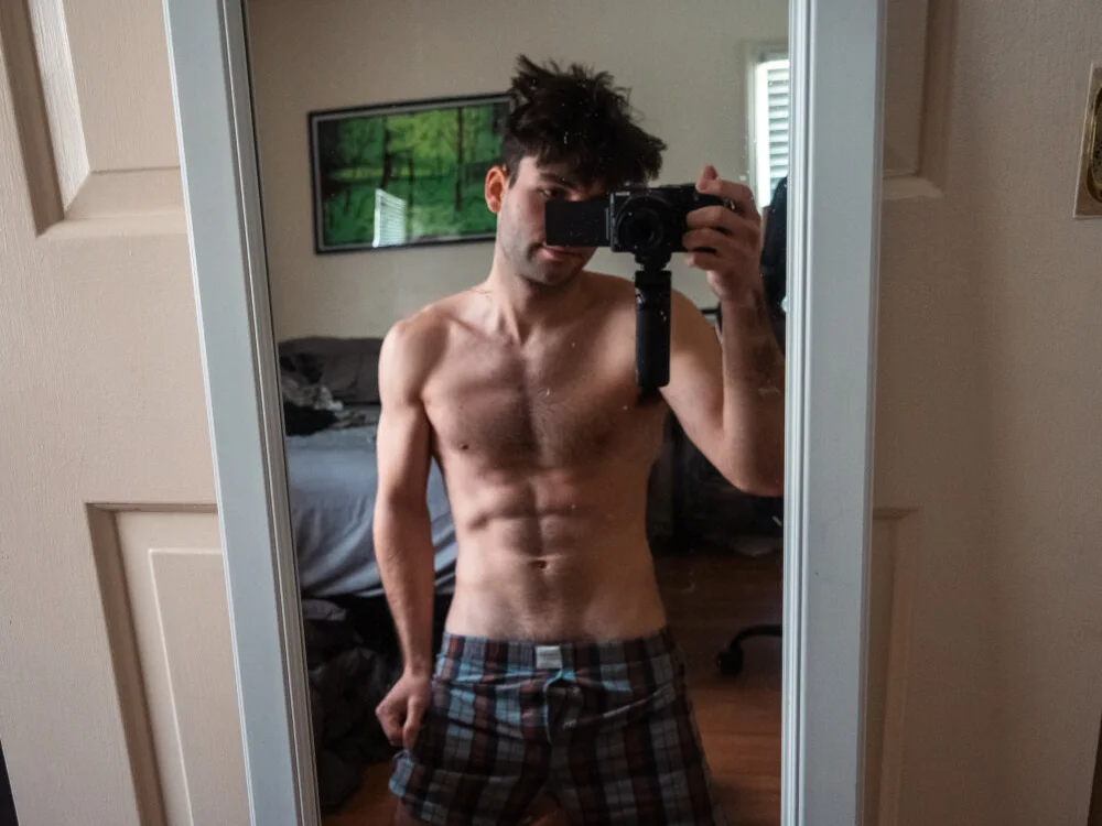 giganticgregory offline XXX-chatje