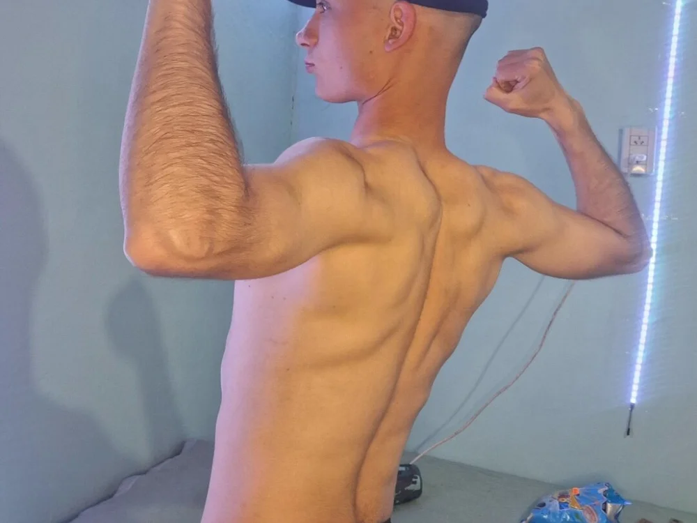 argentino1004 offline XXX-chatje