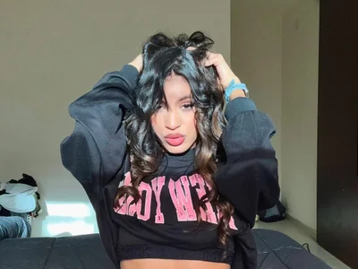 Clara_evanss - Trans 