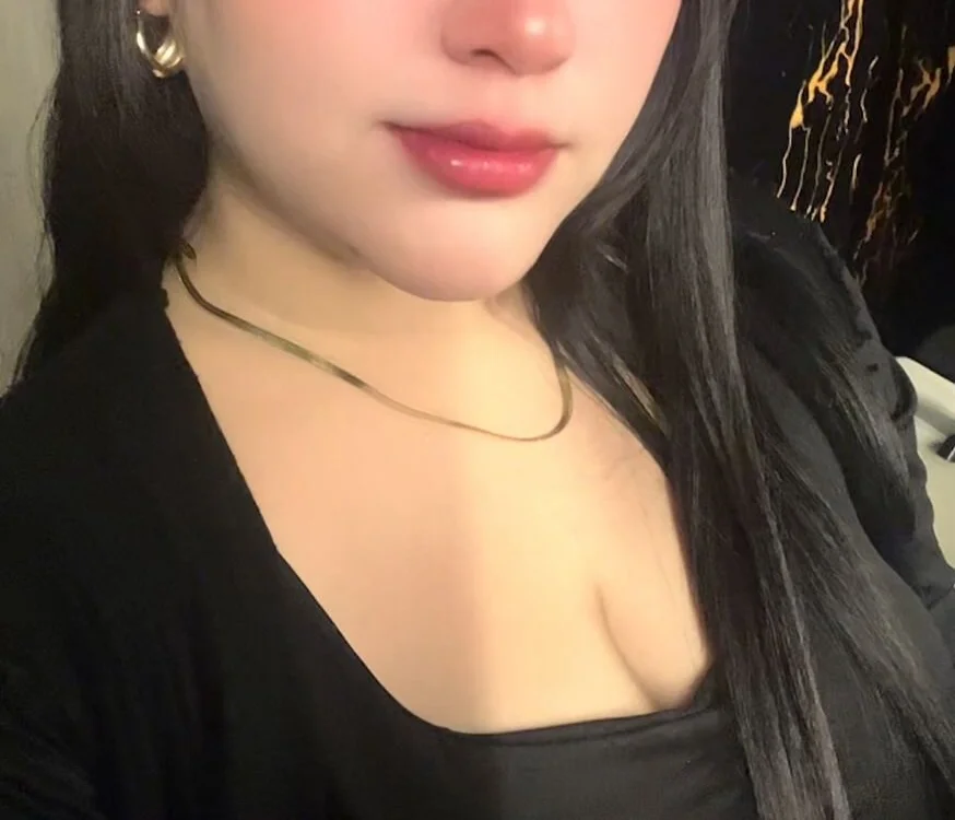 Isabellaamiller_69's Offline XXX Chat