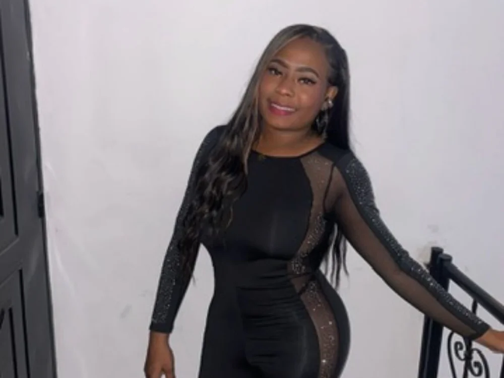 แชท XXX ออฟไลน์ของ Marathompsonn