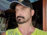 chris1967 webcam model