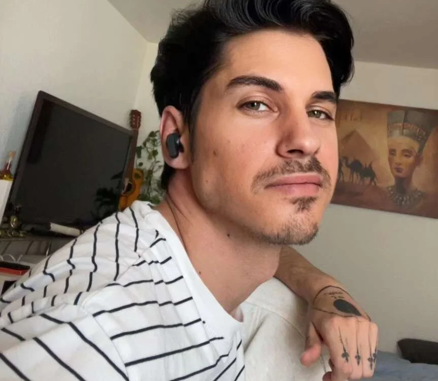 JuicyDick369's Offline XXX Chat