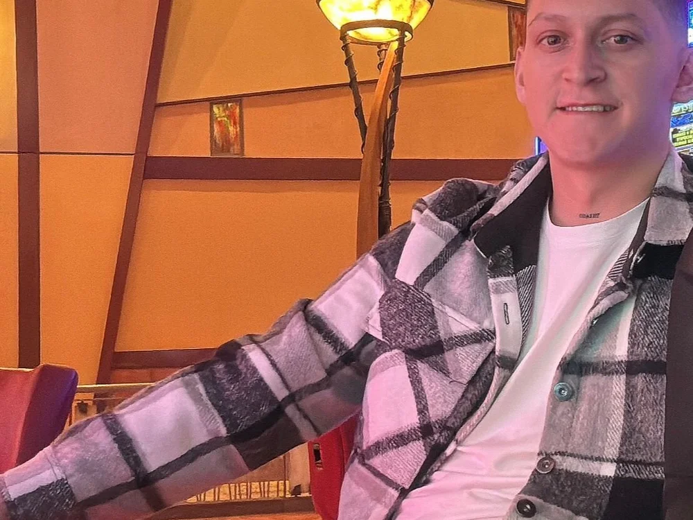 toga17's Offline XXX Chat