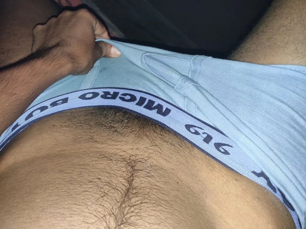 Babu96618@xh's Offline XXX Chat