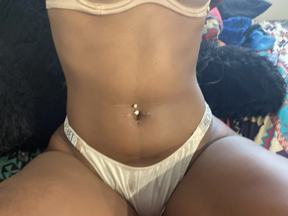 kylaa442's Offline XXX Chat