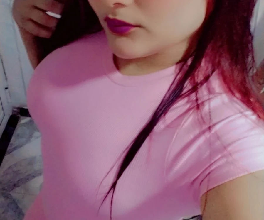 Yeri_Sweet69's Offline Chat Room