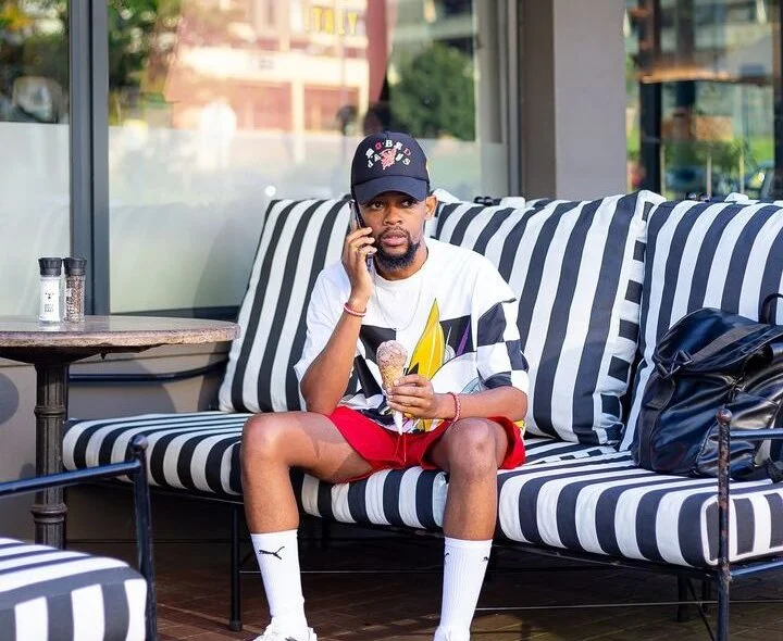 mmanzi: офлайн-секс-чат