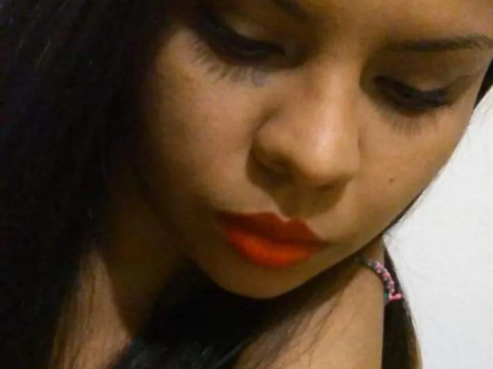 Tifany_Troy offline chatrum