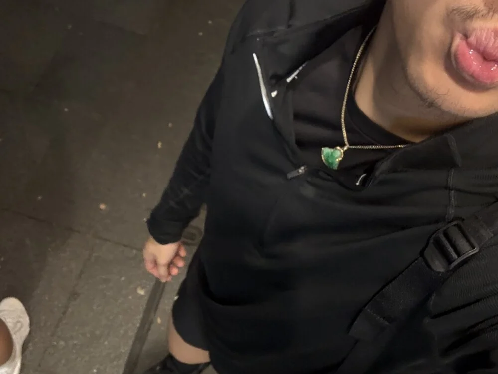 Chat +18 off-line de dltrade_