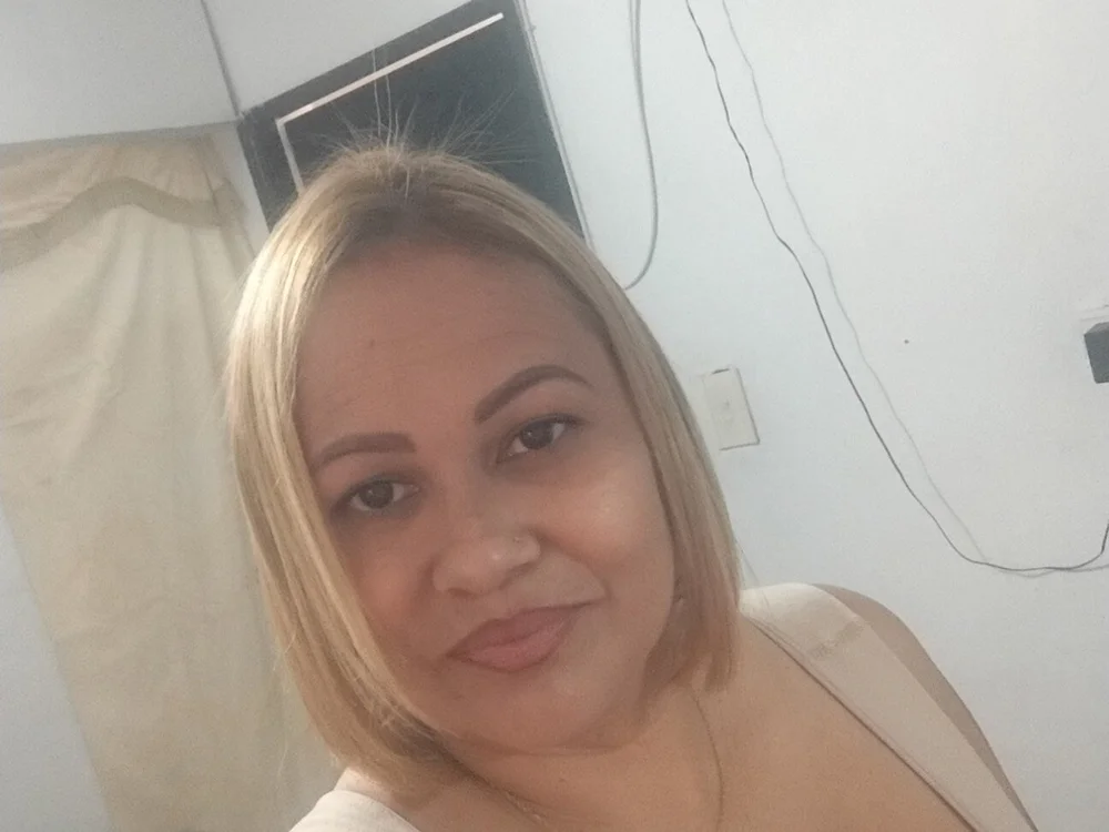 carolmodel's Offline XXX Chat