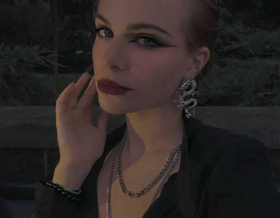 SallyRuft's Offline Chat Room