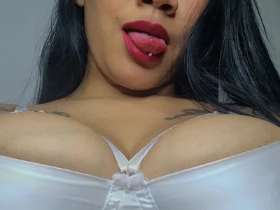 violettaa_millerss profile