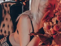 Živý XXX chat increible_della