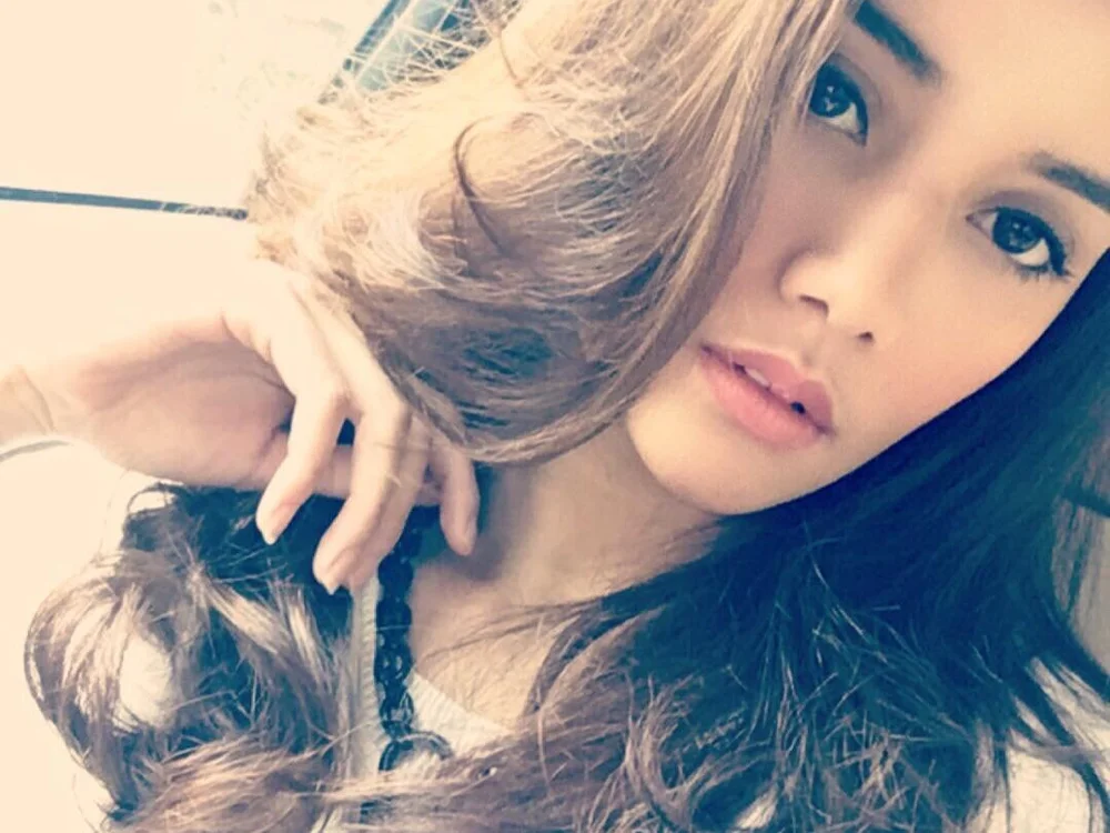 vika_li's Offline XXX Chat