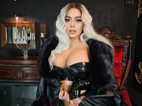 Модель ChloeFrost