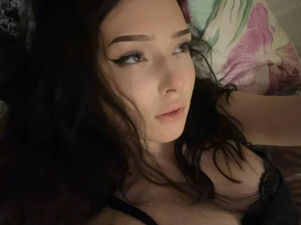 MiaLoon Chat XXX Ngoại tuyến