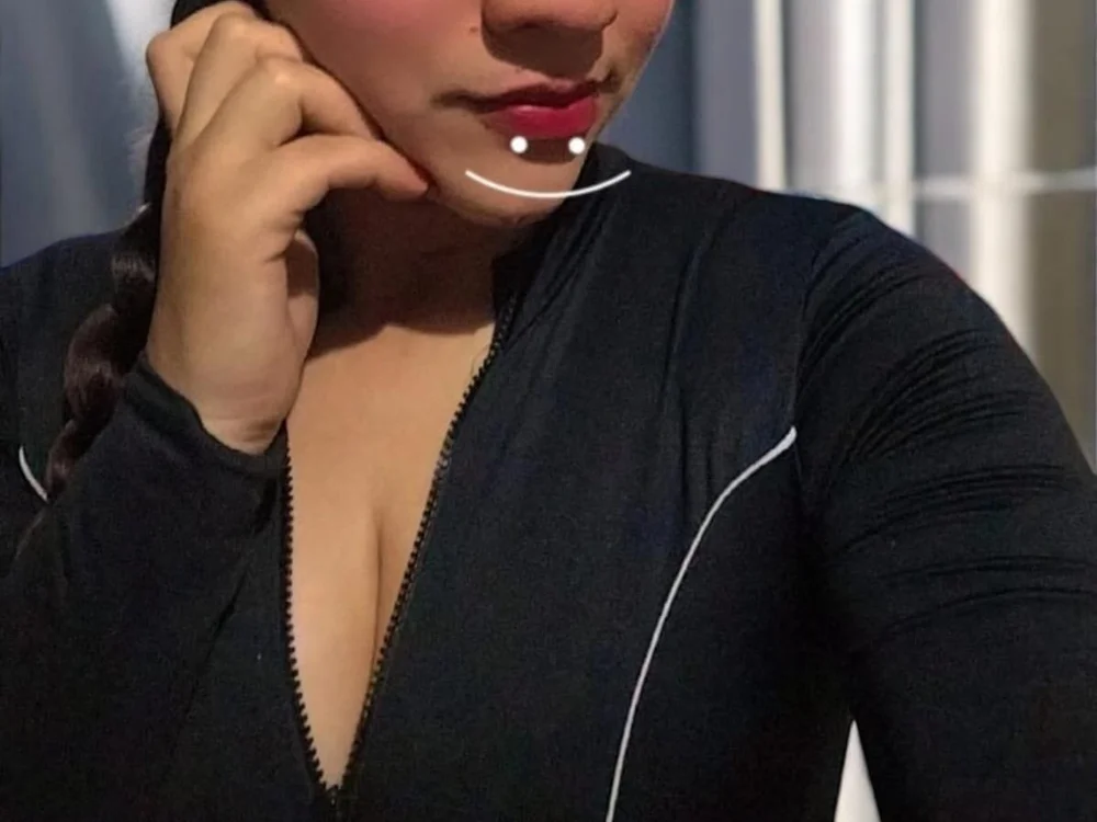 צ'אט XXX לא מקוון של MiaSpark1