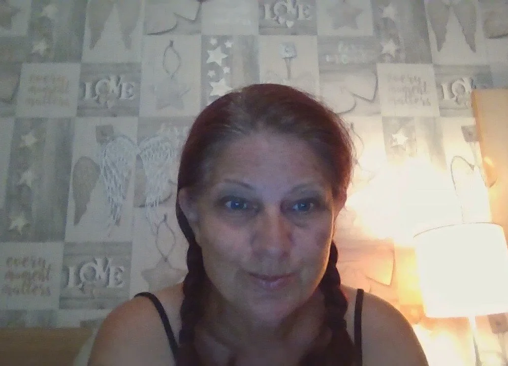 Hope_46UKn Offline chat-huone