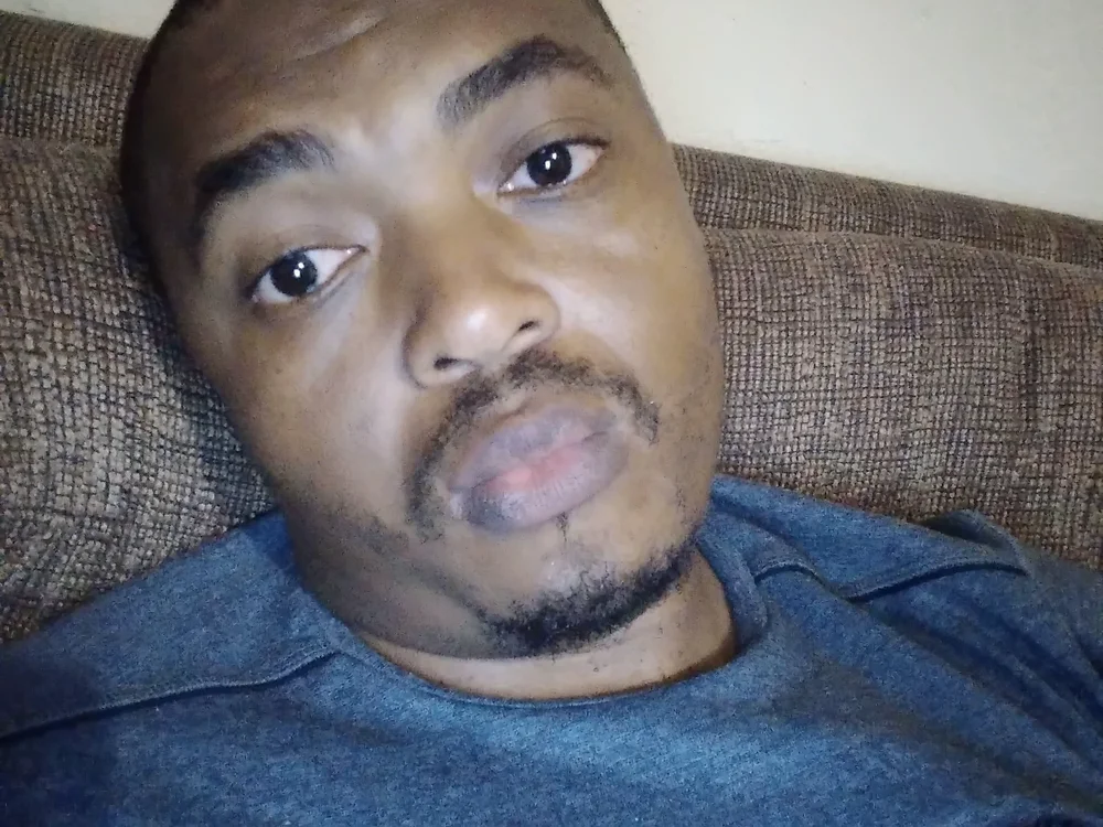 Sexualhealer7's Offline Chat Room