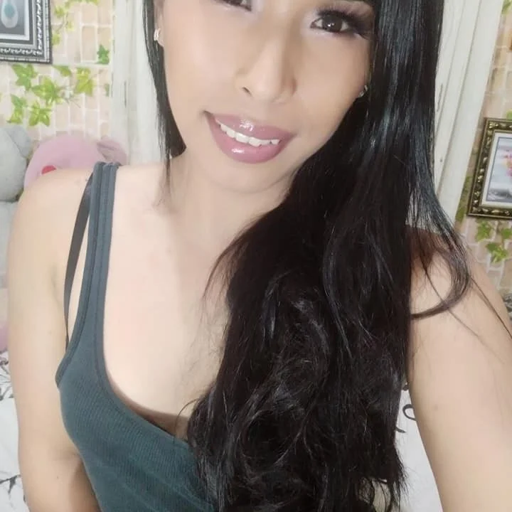 yoursweetlovingmhay's Offline XXX Chat