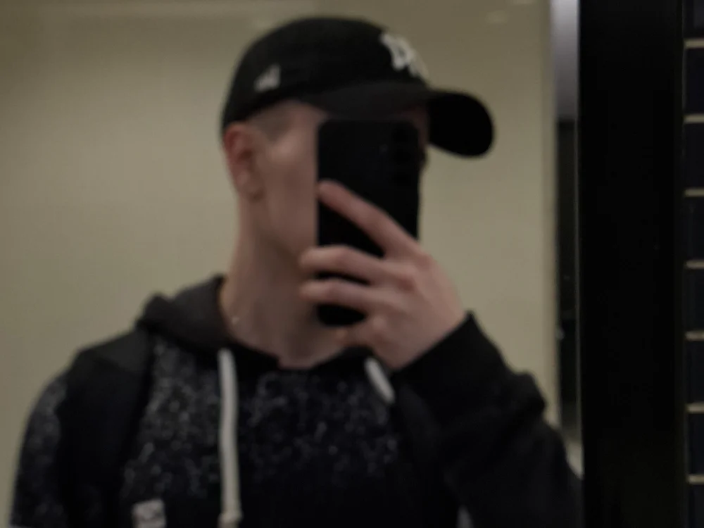 SmallBoy04's most recent online preview