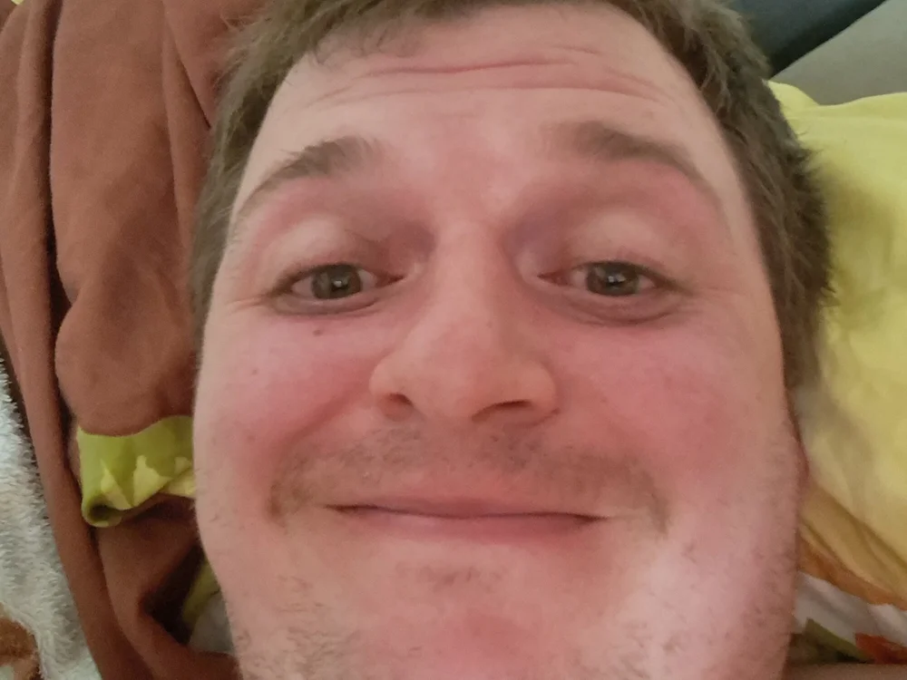 Boxeri95's Offline Chat Room