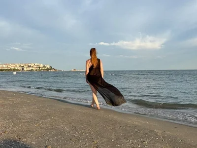 Lorinama - Girl 