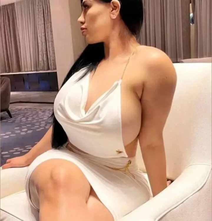 fofila Adlı Modelin Çevrimdışı Sohbet Odası