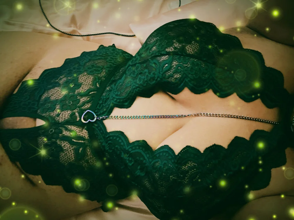 LittleRedLezaliel's Offline XXX Chat
