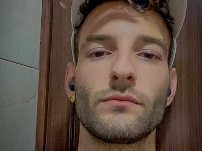 Christopher_saint profile