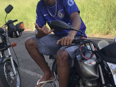 moto_boy7