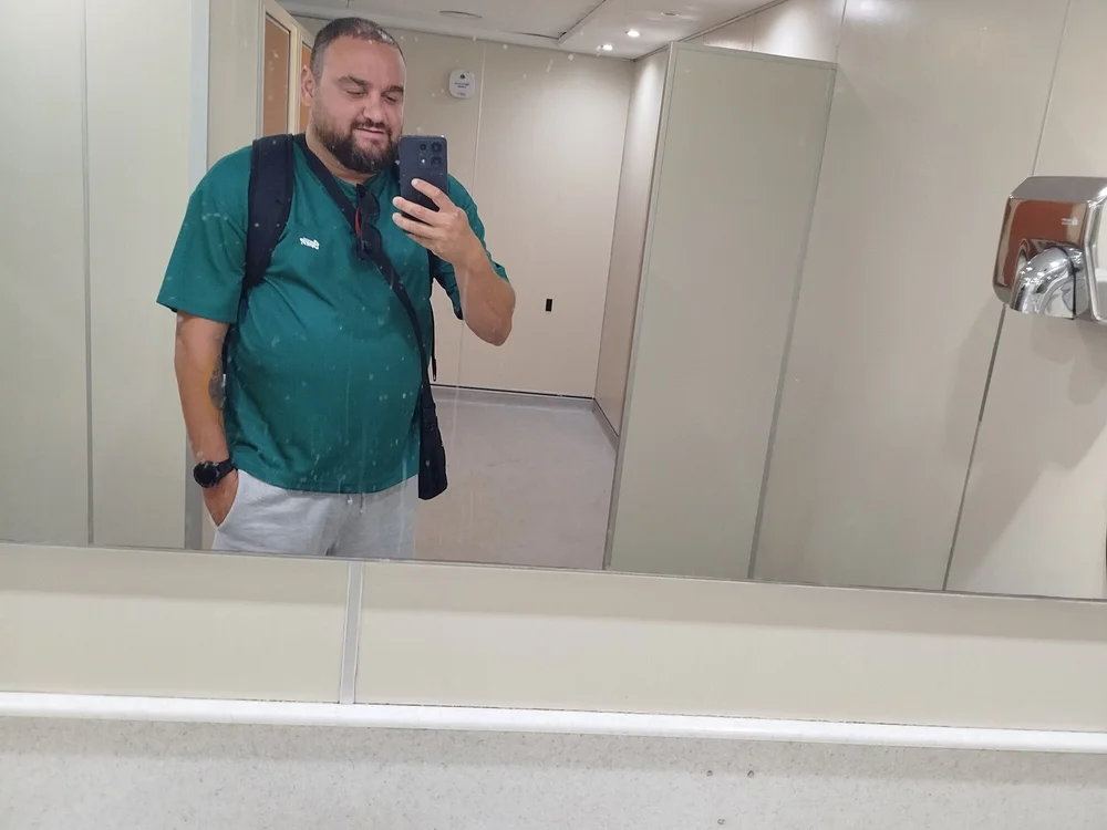 Offline chatovací místnost Nkarim36
