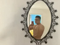 Moisesgtz04's webcam live show