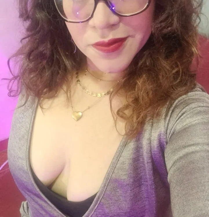 maria_paulac 离线XXX聊天