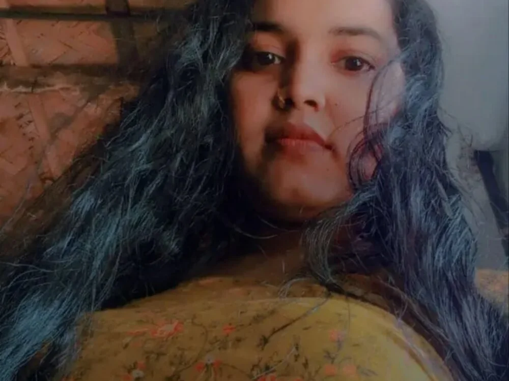 riyesdesai Adlı Modelin Çevrimdışı XXX Sohbeti