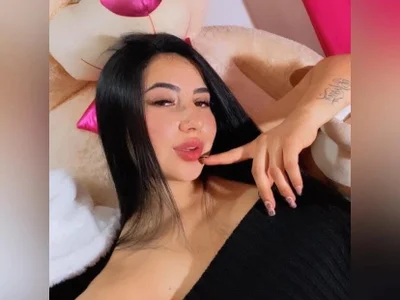THAMI_TAY Female Girls Online Cam XXX